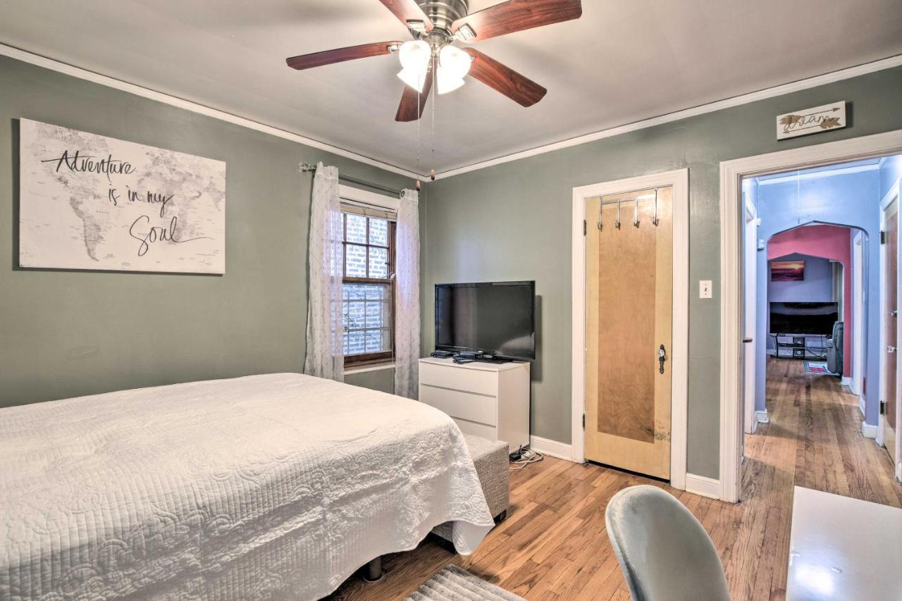 With Spacious Yard 14 Mi To Dtwn Casa vacanze *